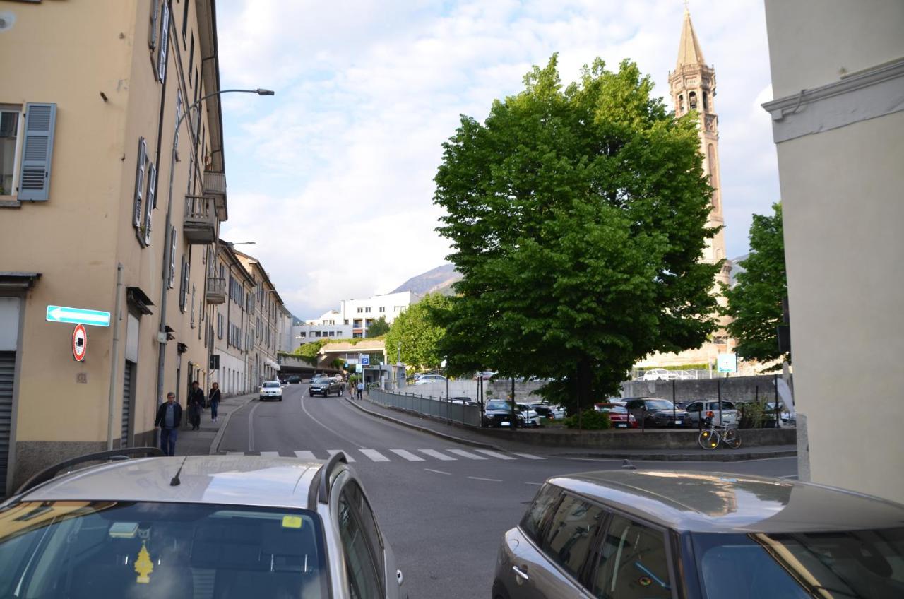 Appartamento Casa Imbarcadero Lecco Esterno foto