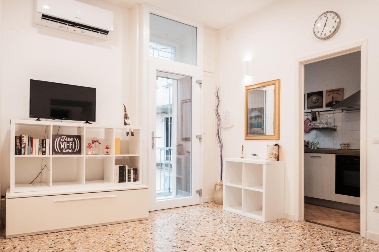 Appartamento Casa Imbarcadero Lecco Esterno foto